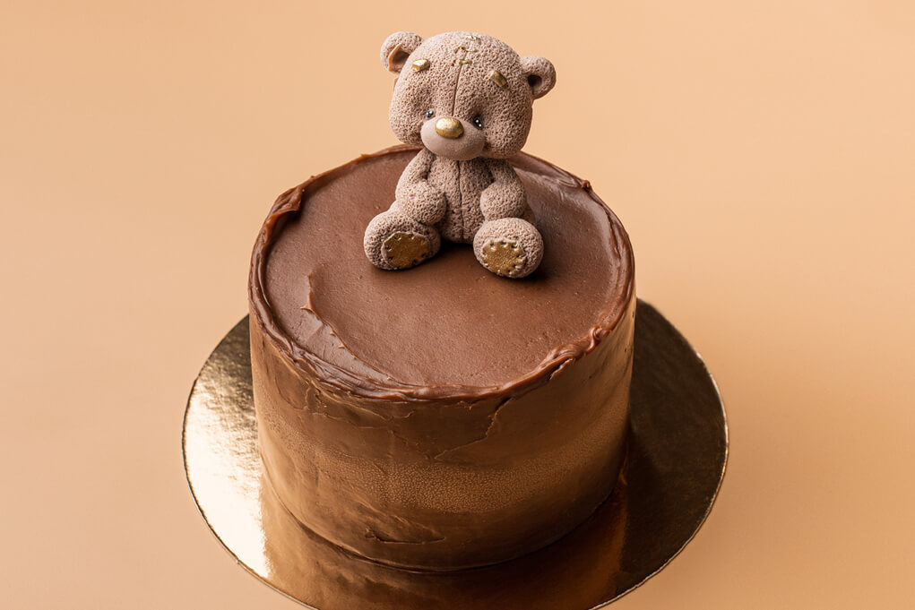 Бенто торт з ведмедиком “СНІКЕРС”
