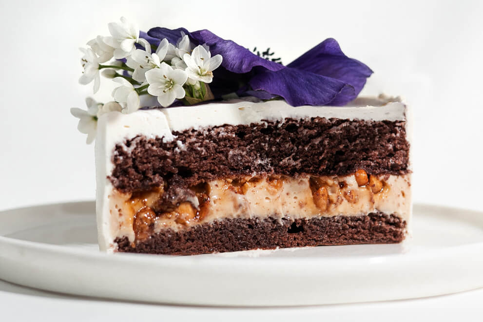 Бенто торт “СНІКЕРС” з квіткою